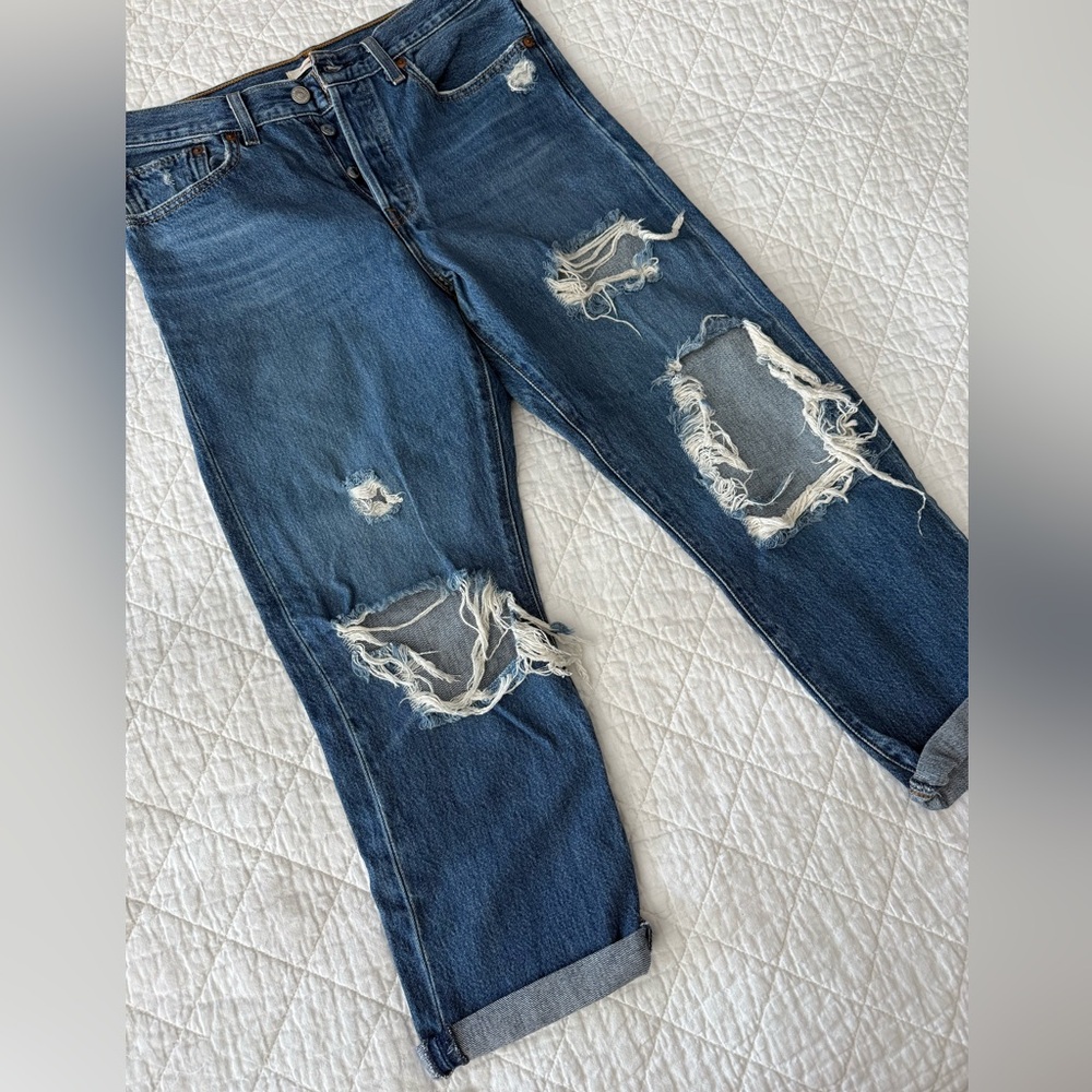 Levi’s Wedgie Straight Blue Denim Jeans - Picture 6 of 12